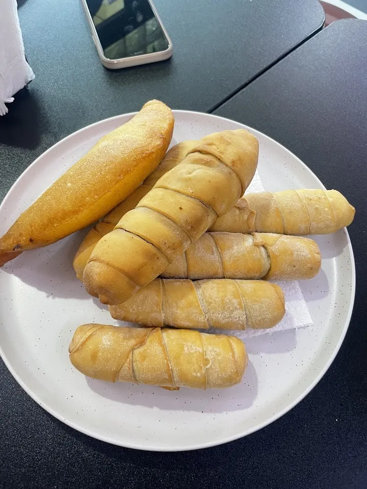 Tequenos Y Empanadas